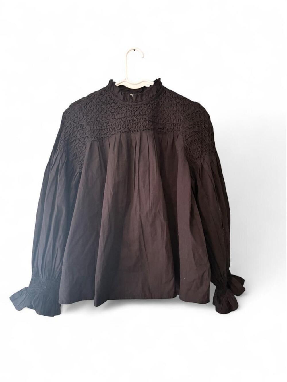 Anthropologie Maeve black blouse size 0